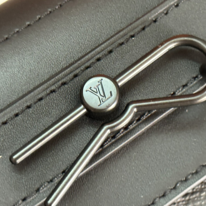 Louis Vuitton Steamer PM   M46953 - DopestKickz