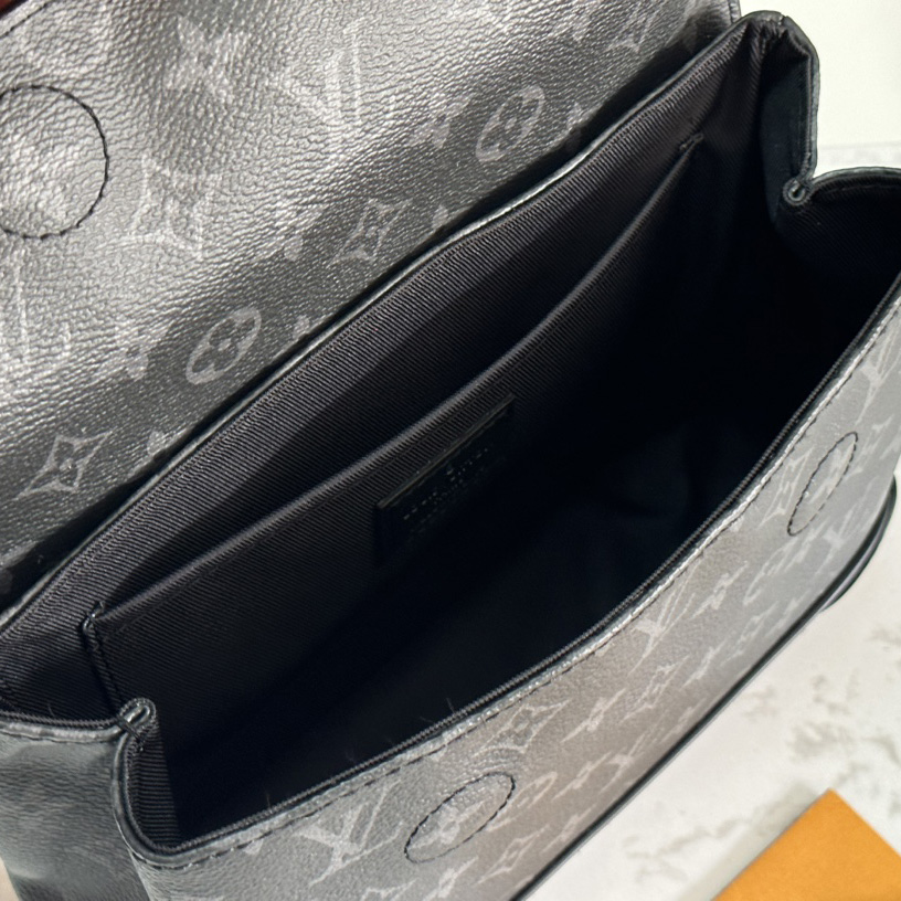 Louis Vuitton Steamer PM   M46953 - DopestKickz