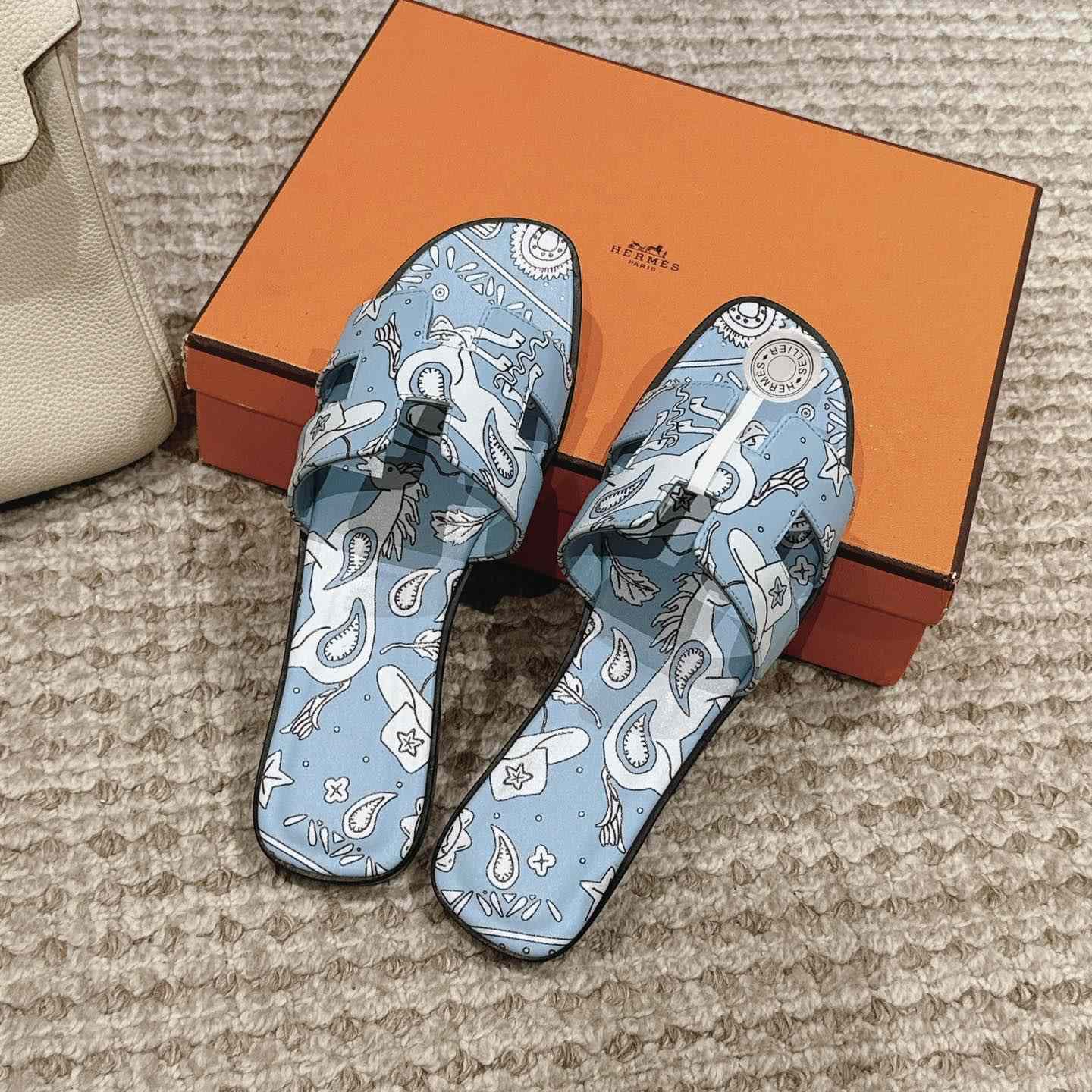 Hermes Oran Sandal - DopestKickz