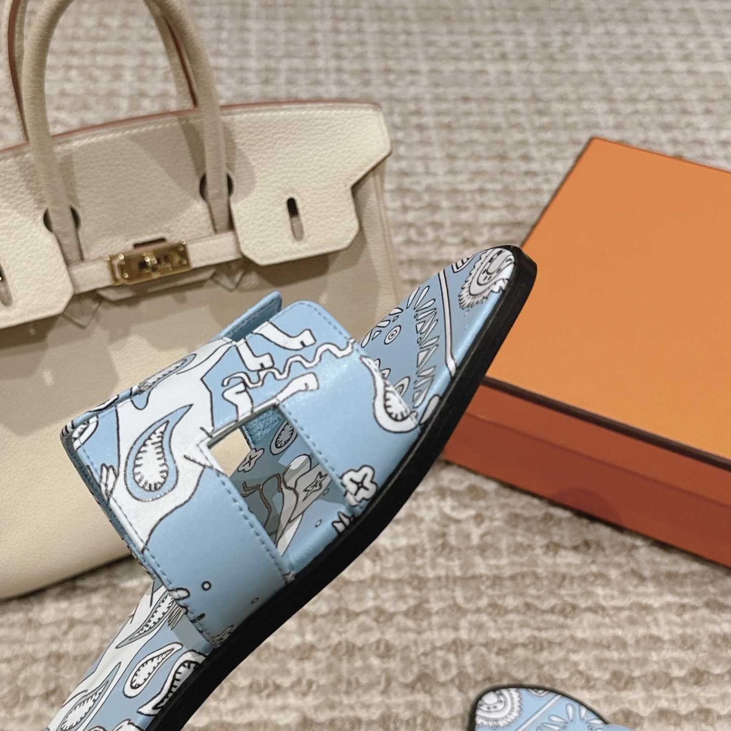 Hermes Oran Sandal - DopestKickz