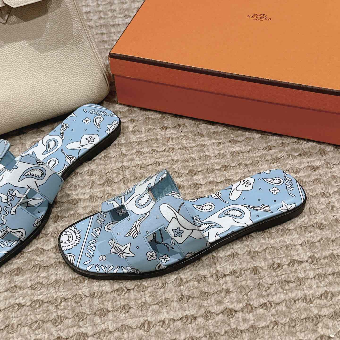 Hermes Oran Sandal - DopestKickz