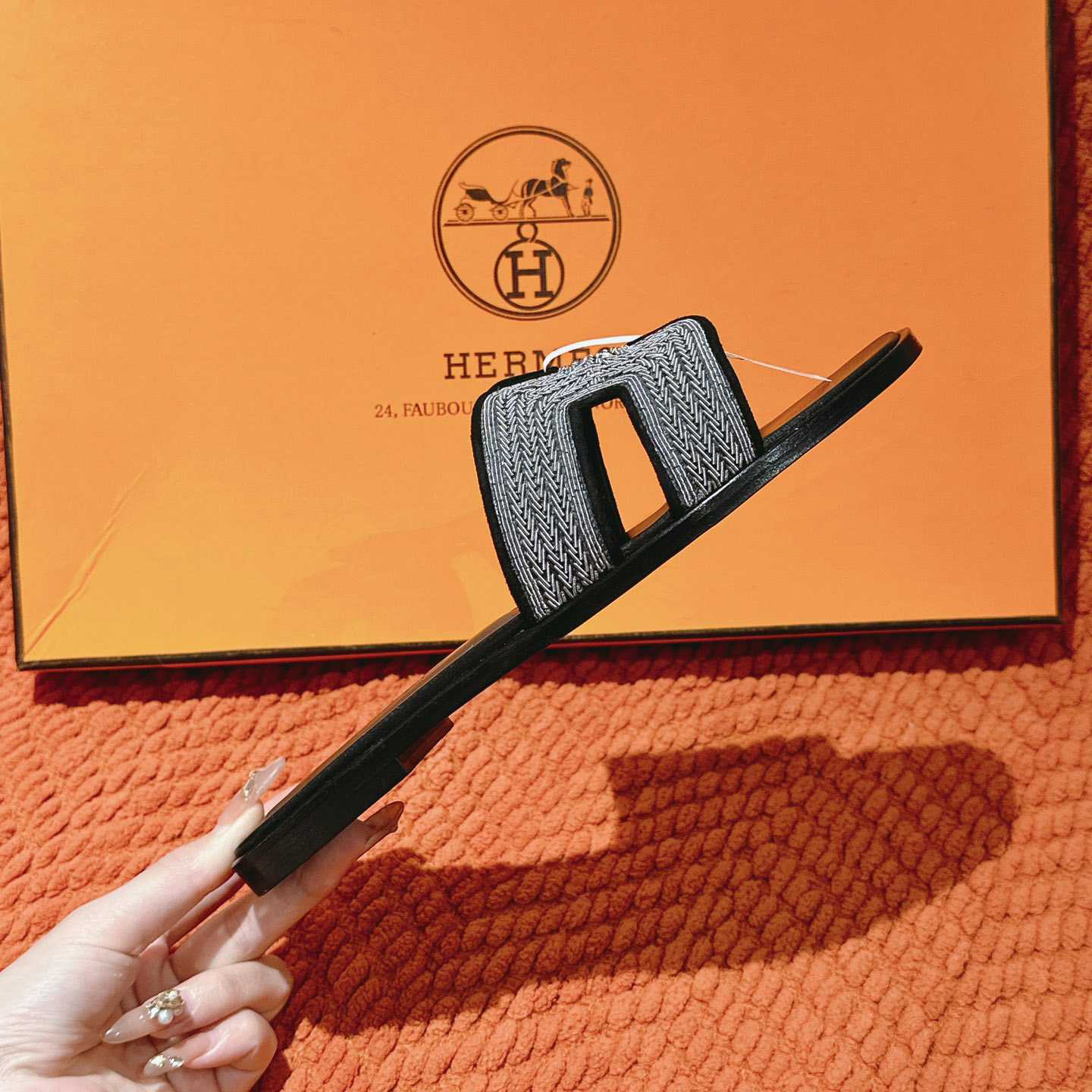 Hermes Oran Sandal - DopestKickz