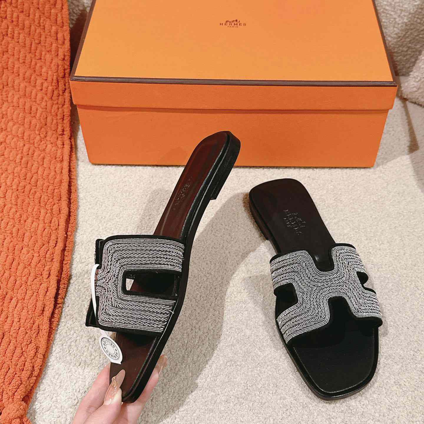 Hermes Oran Sandal - DopestKickz