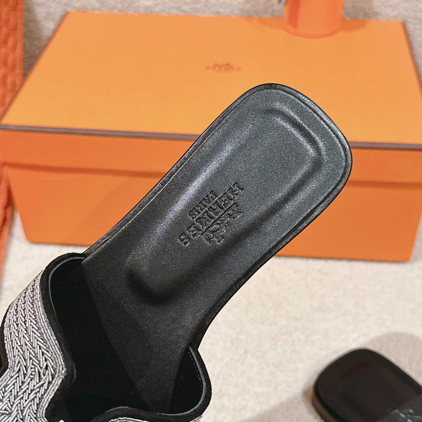 Hermes Oran Sandal - DopestKickz