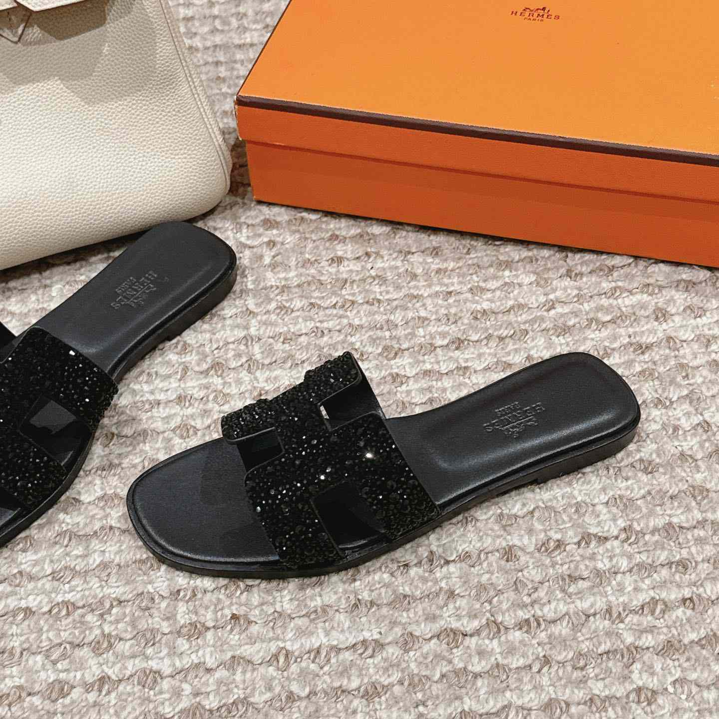 Hermes Oran Sandal - DopestKickz