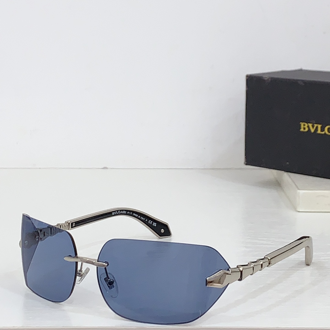 Bvlgari BV40025U Sunglasses    - DopestKickz