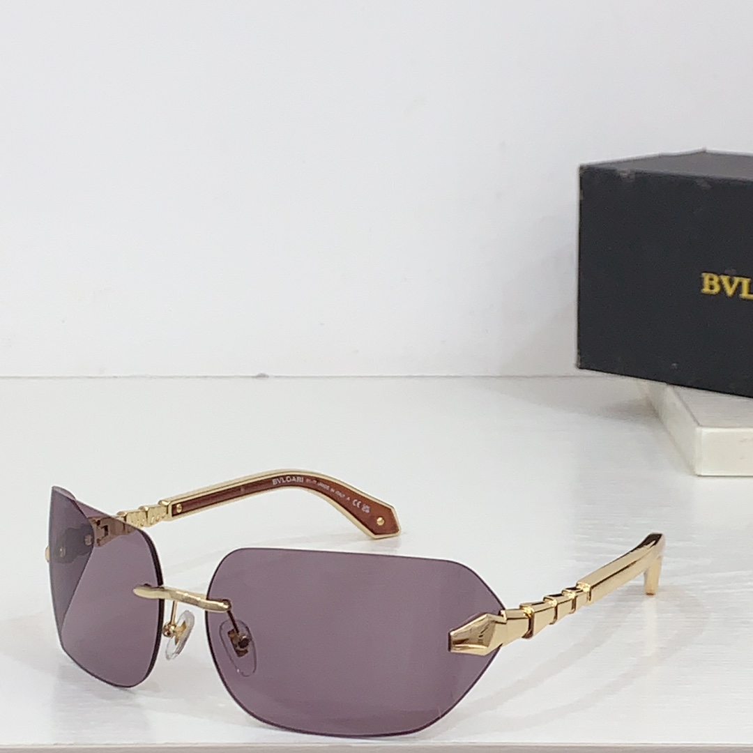 Bvlgari BV40025U Sunglasses    - DopestKickz