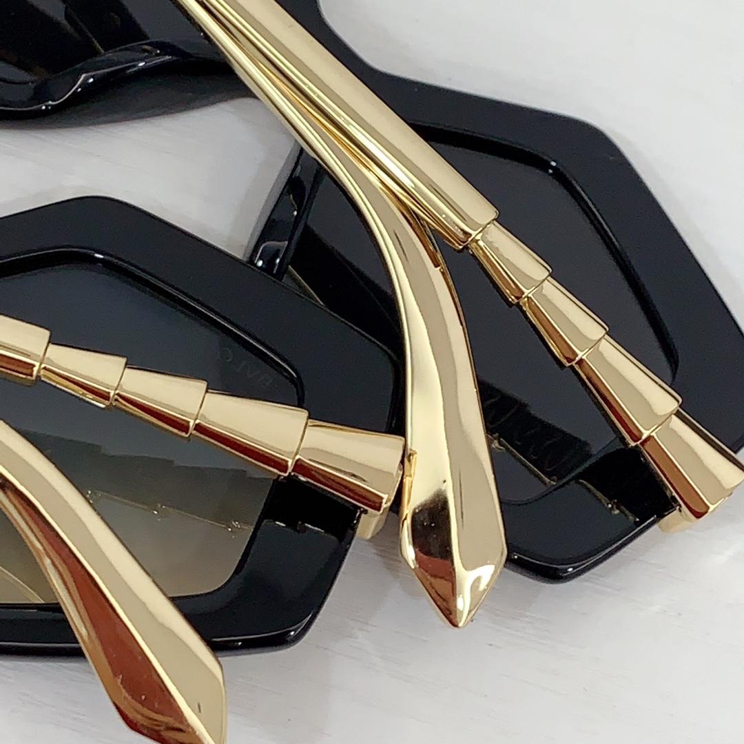 Bvlgari BV40003l Sunglasses    - DopestKickz