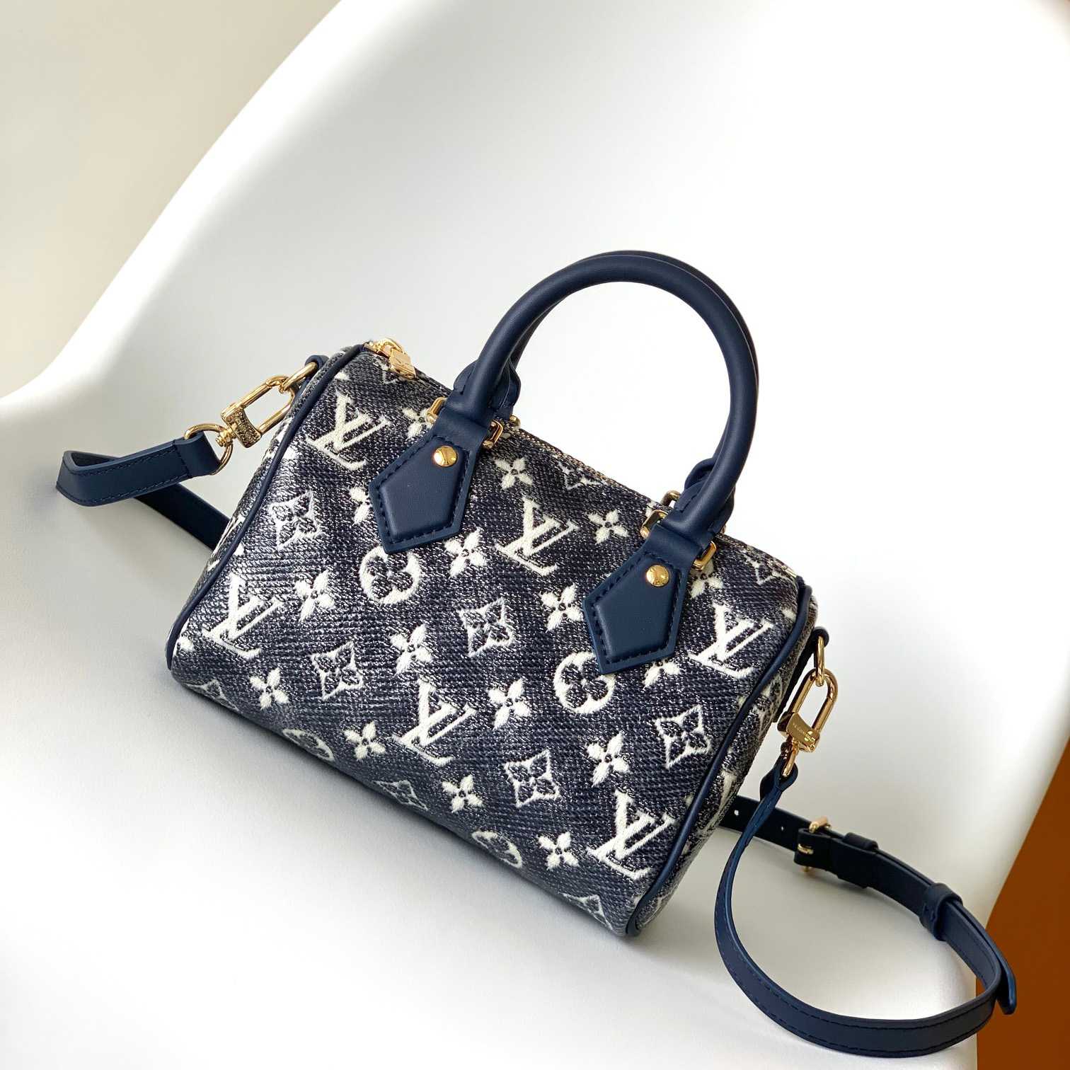Louis Vuitton Speedy Bandoulière 20   M23069 - DopestKickz