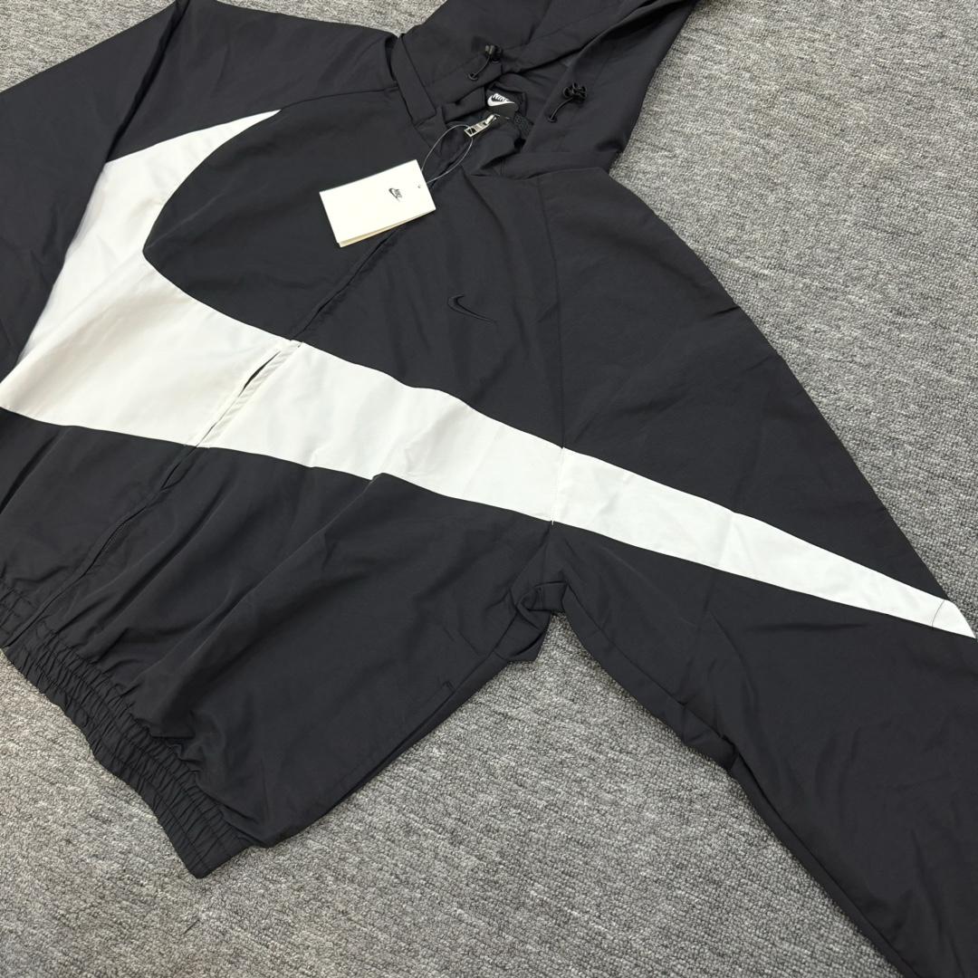 Nike Hooded Jacket - DopestKickz