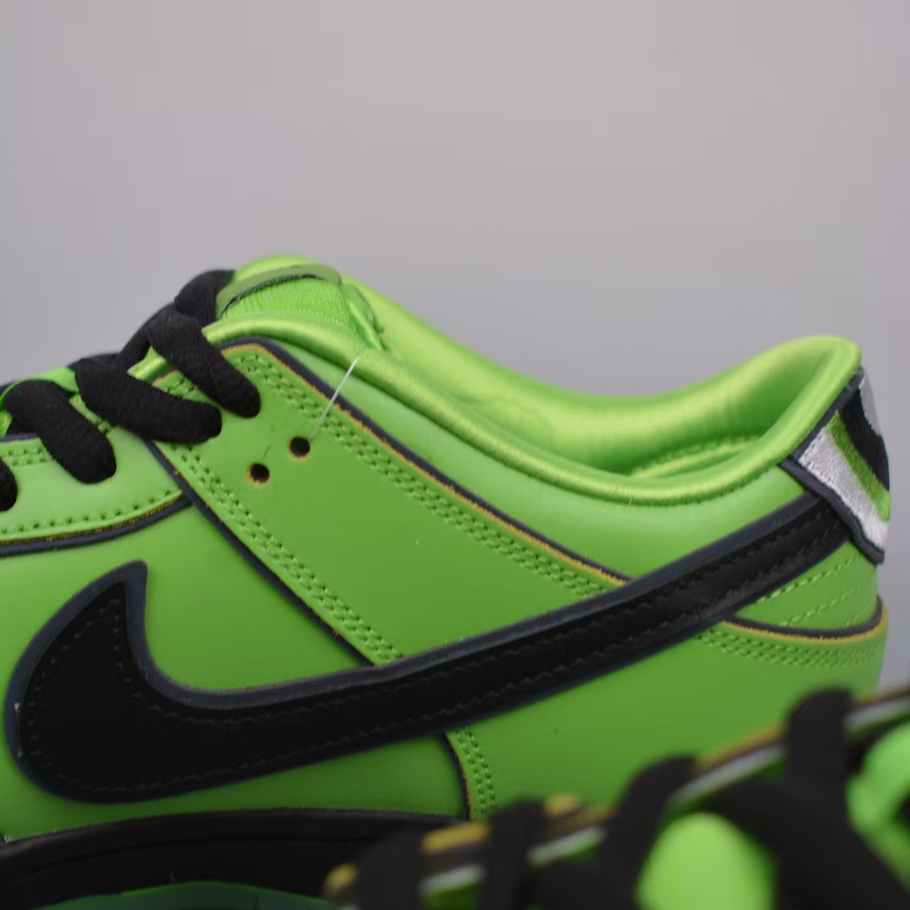 The Powerpuff Girls x Nike Dunk SB Low Sneaker      - DopestKickz