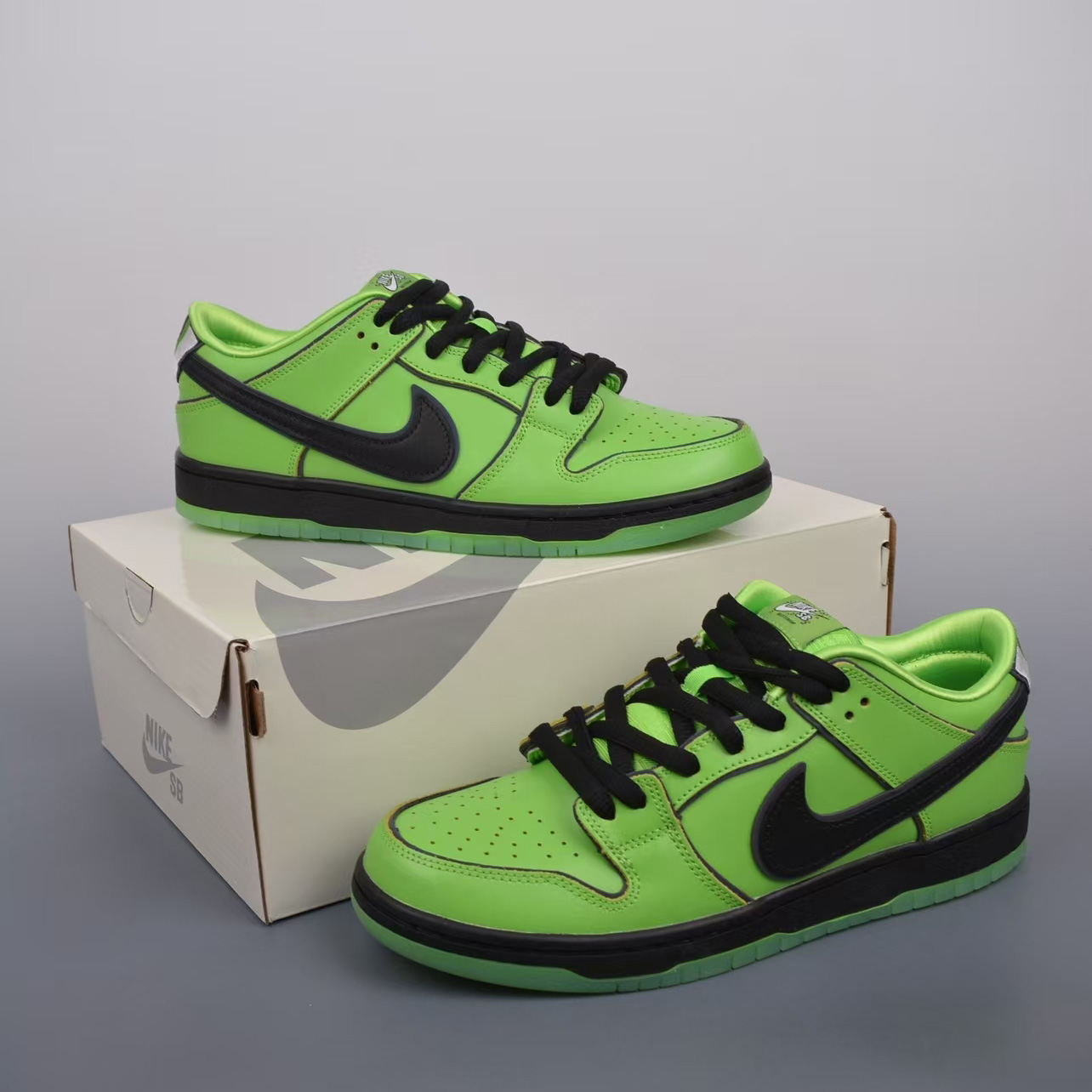 The Powerpuff Girls x Nike Dunk SB Low Sneaker      - DopestKickz