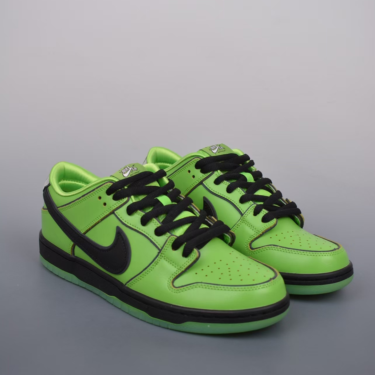 The Powerpuff Girls x Nike Dunk SB Low Sneaker      - DopestKickz