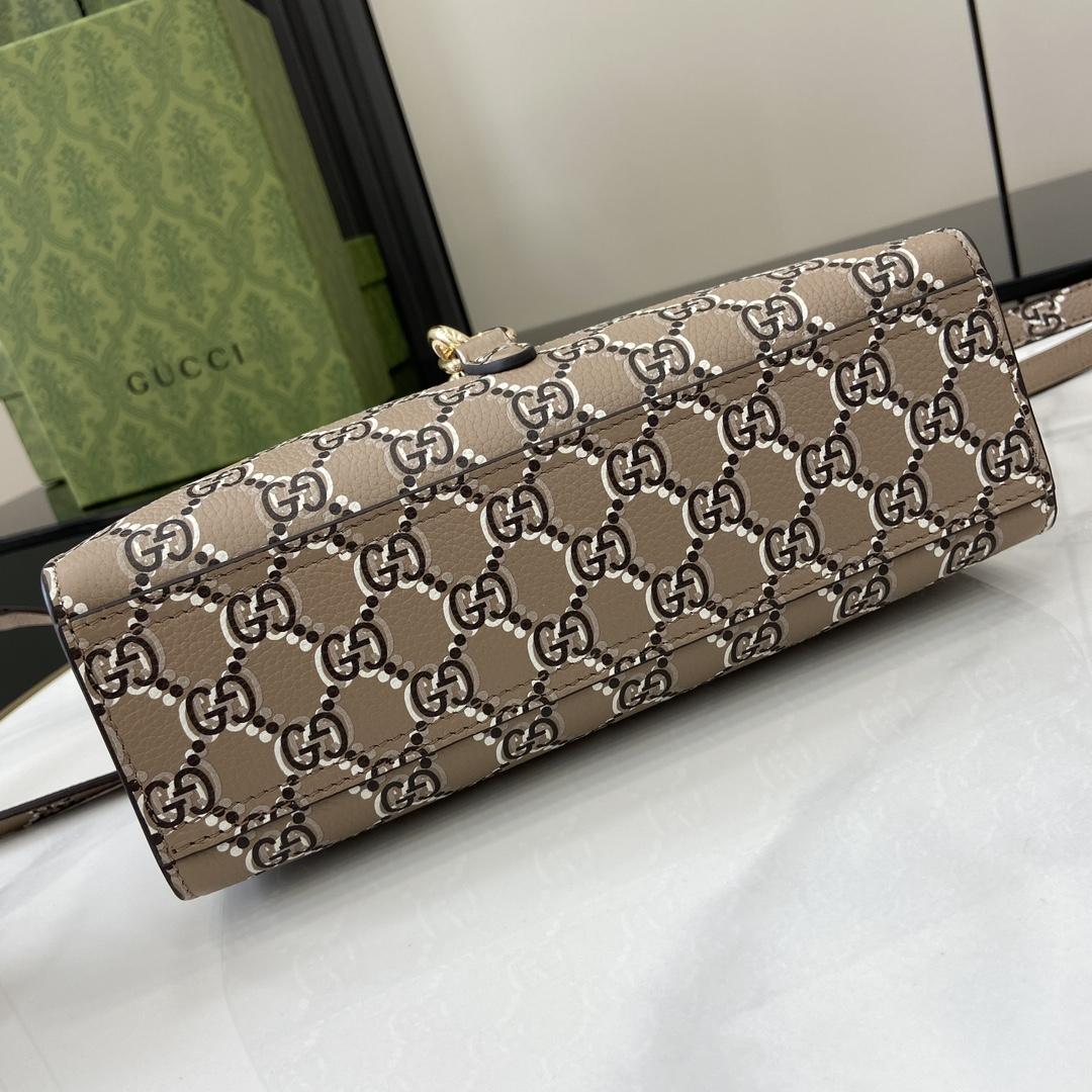 Gucci Small Tote Bag With GG Shadow  - DopestKickz