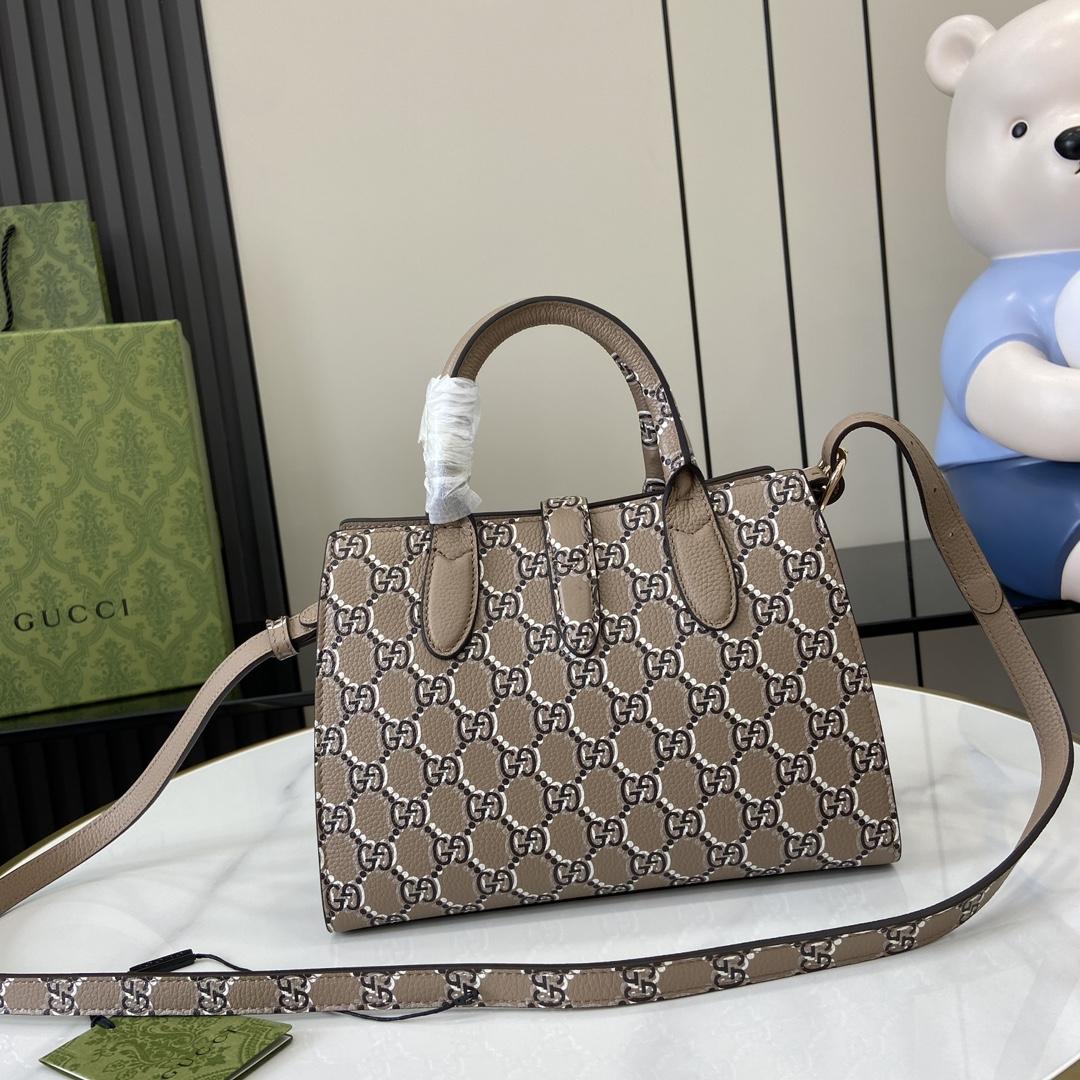 Gucci Small Tote Bag With GG Shadow  - DopestKickz