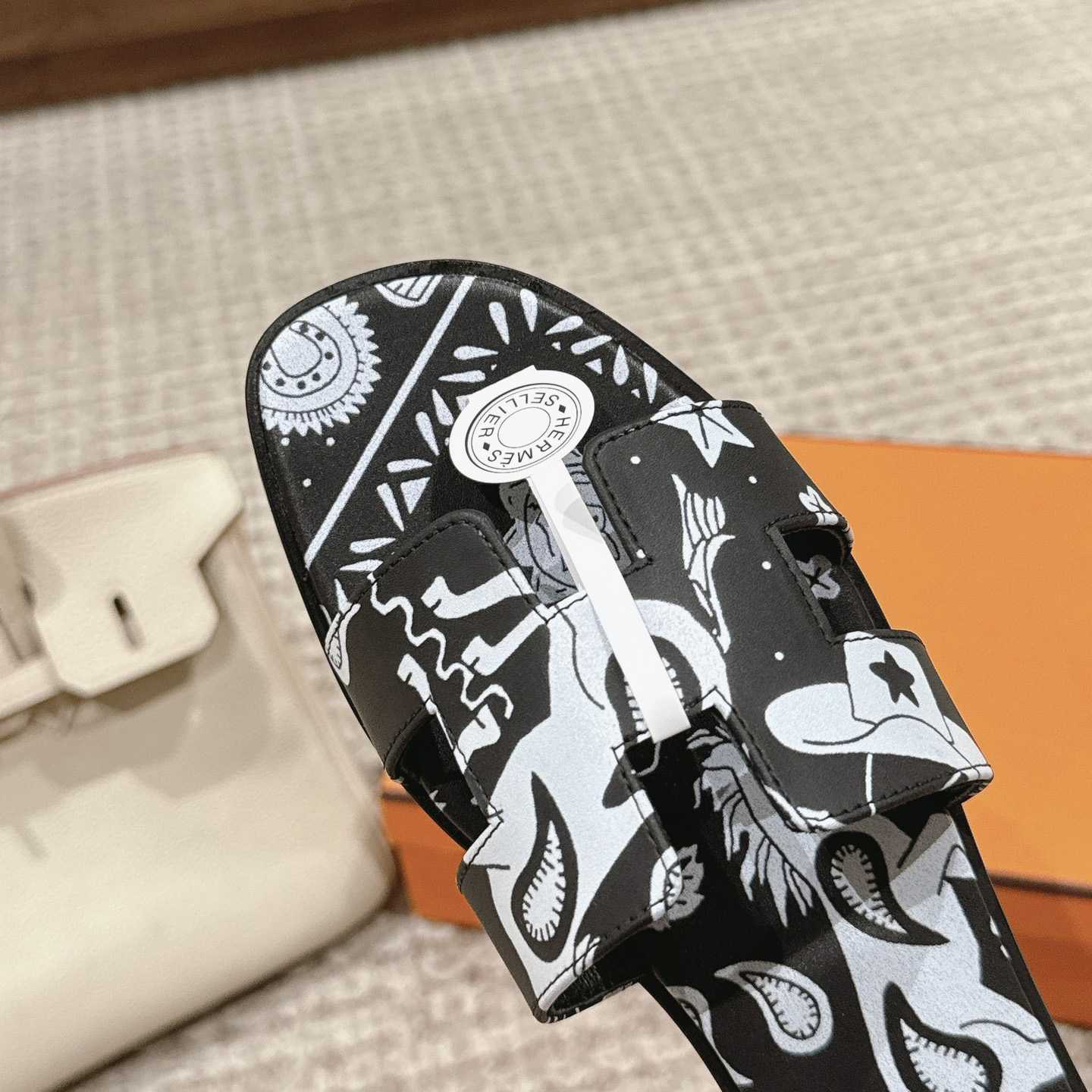 Hermes Oran Sandal - DopestKickz