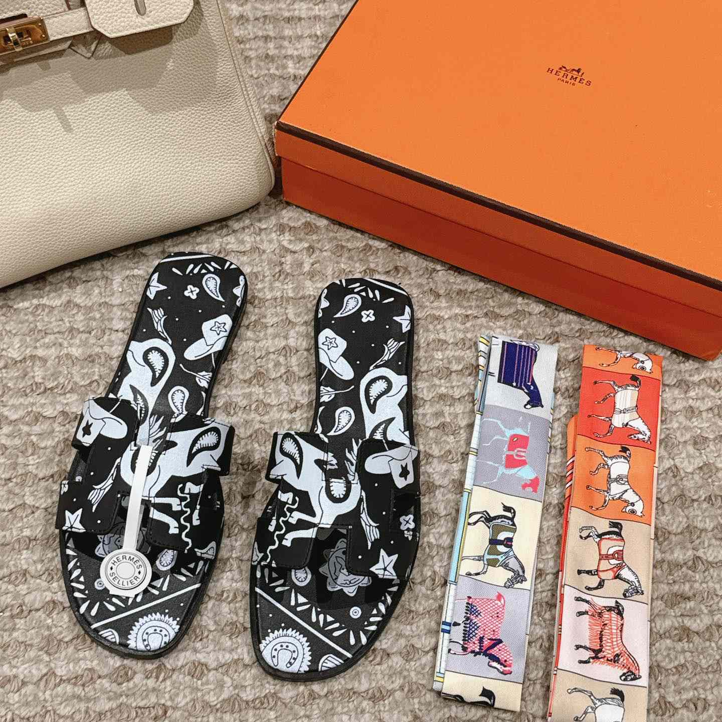 Hermes Oran Sandal - DopestKickz