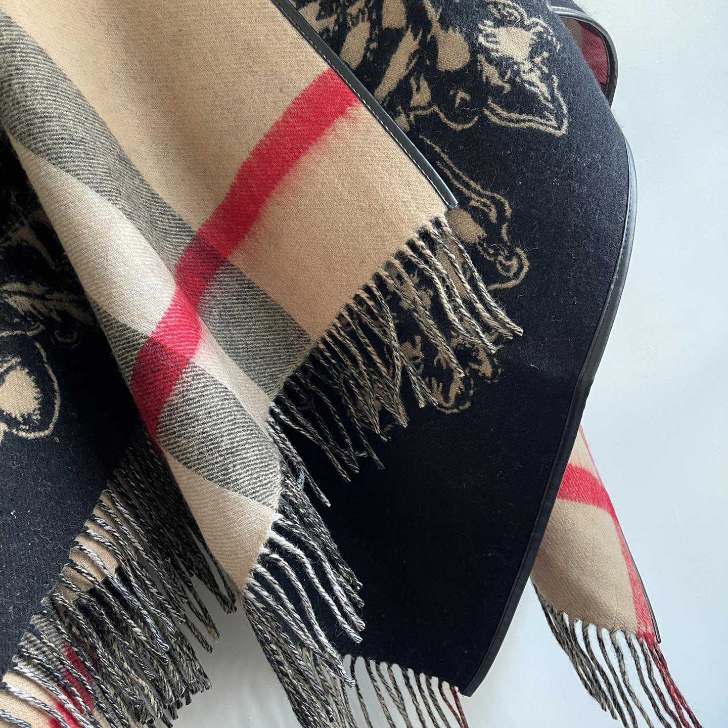 Burberry Poncho - DopestKickz