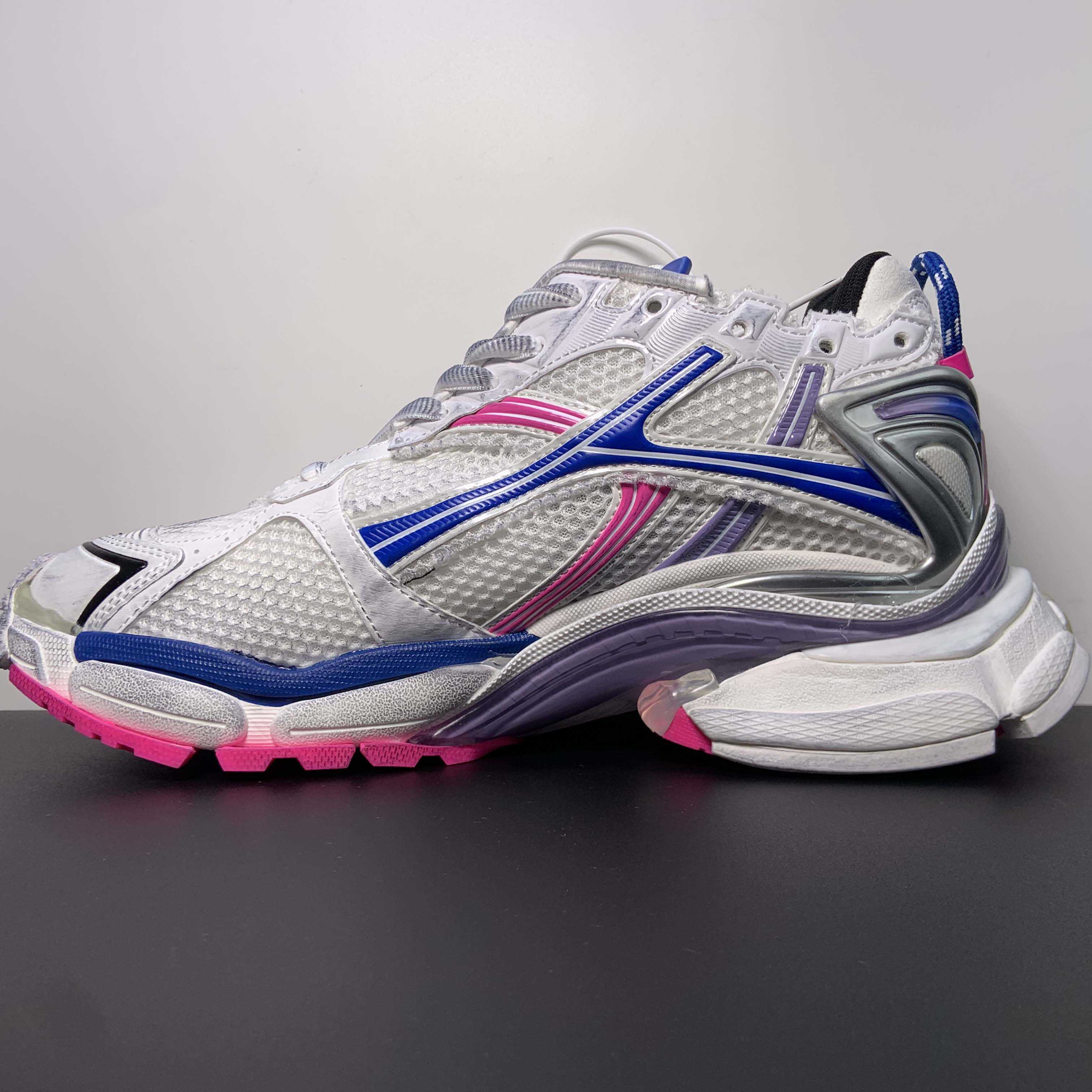 Balenciaga Runner Sneaker - DopestKickz