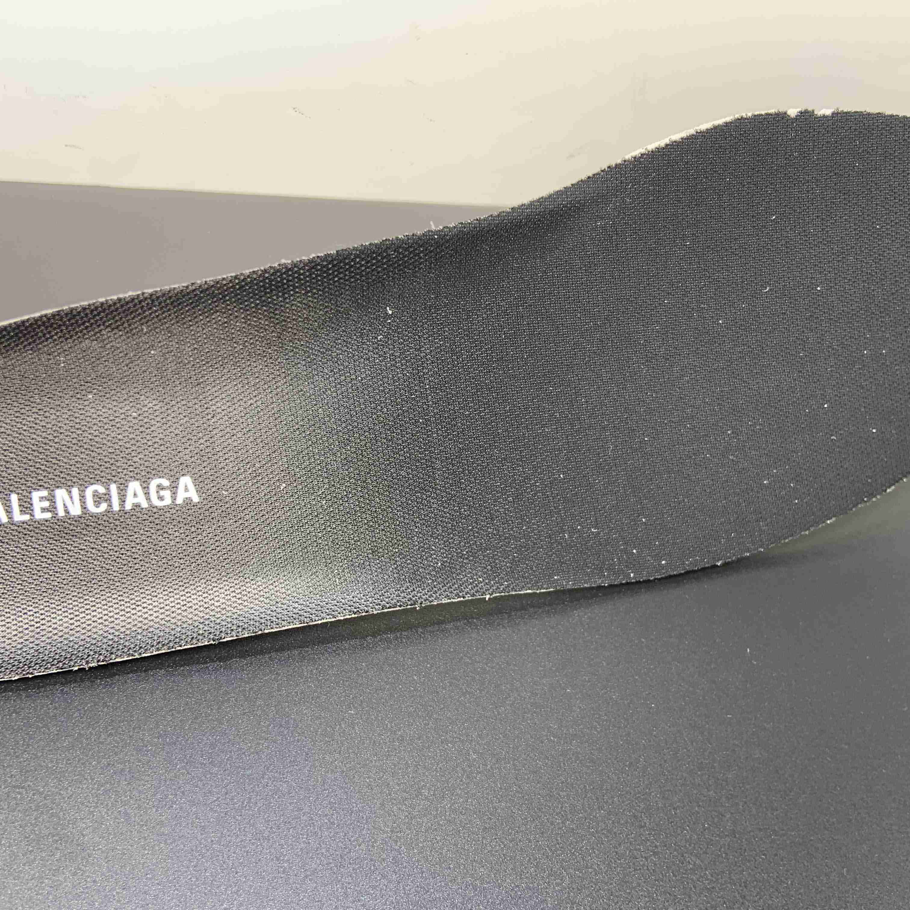 Balenciaga Runner Sneaker - DopestKickz