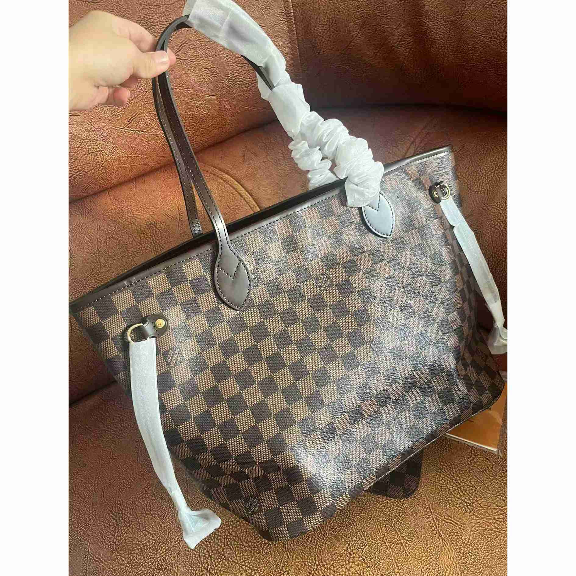 Louis Vuitton Neverfull MM   N40599 - DopestKickz