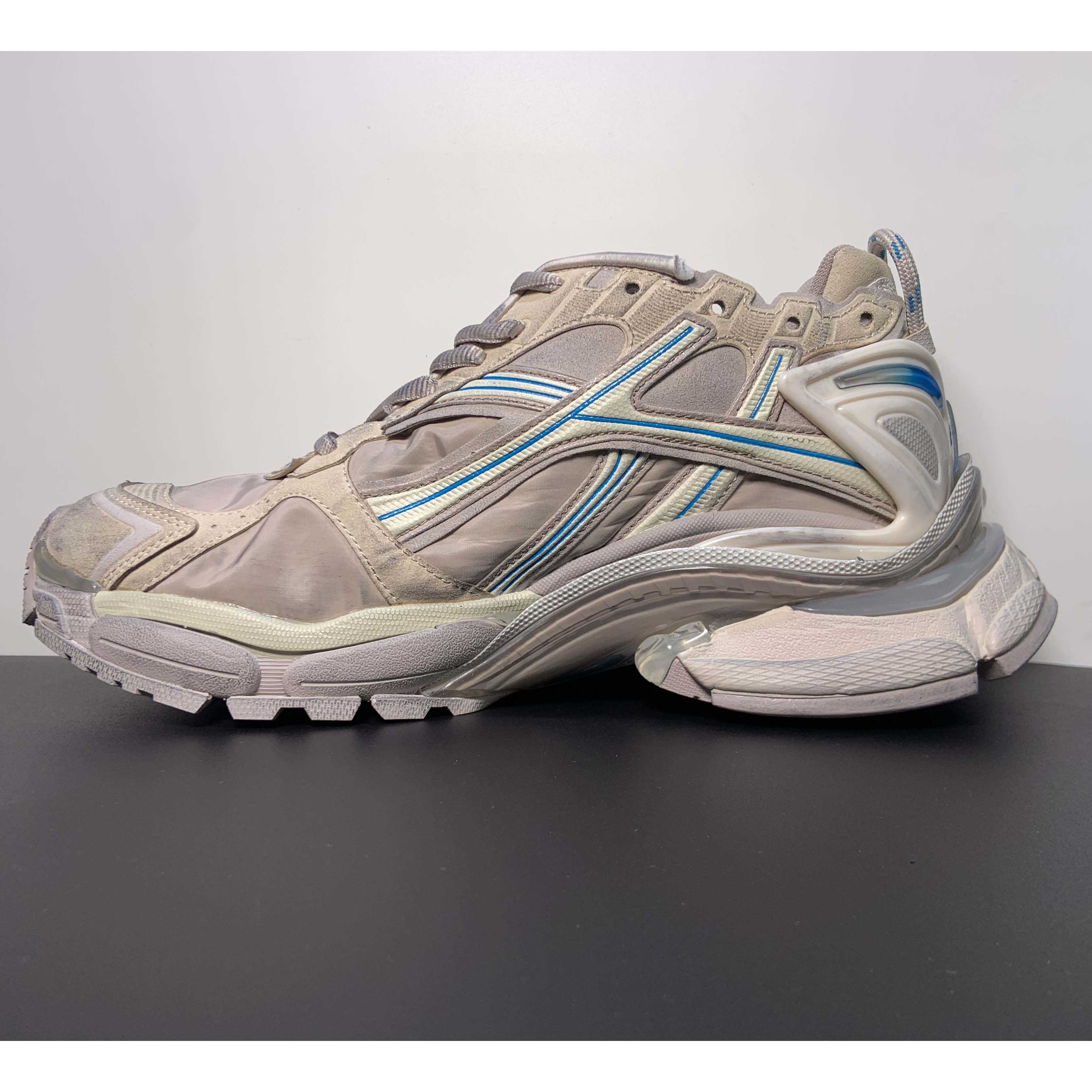 Balenciaga Runner Sneaker - DopestKickz