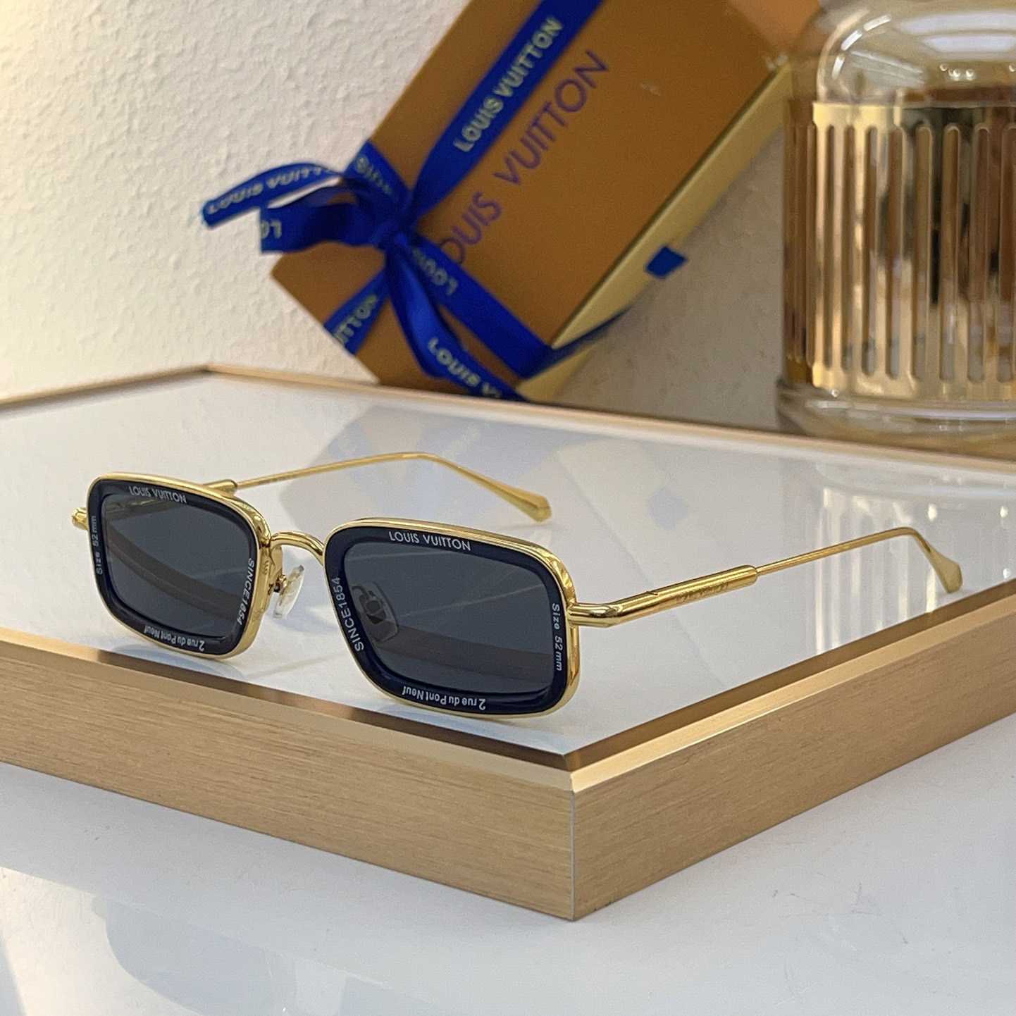 Louis Vuitton Z2212U Sunglasses    - DopestKickz