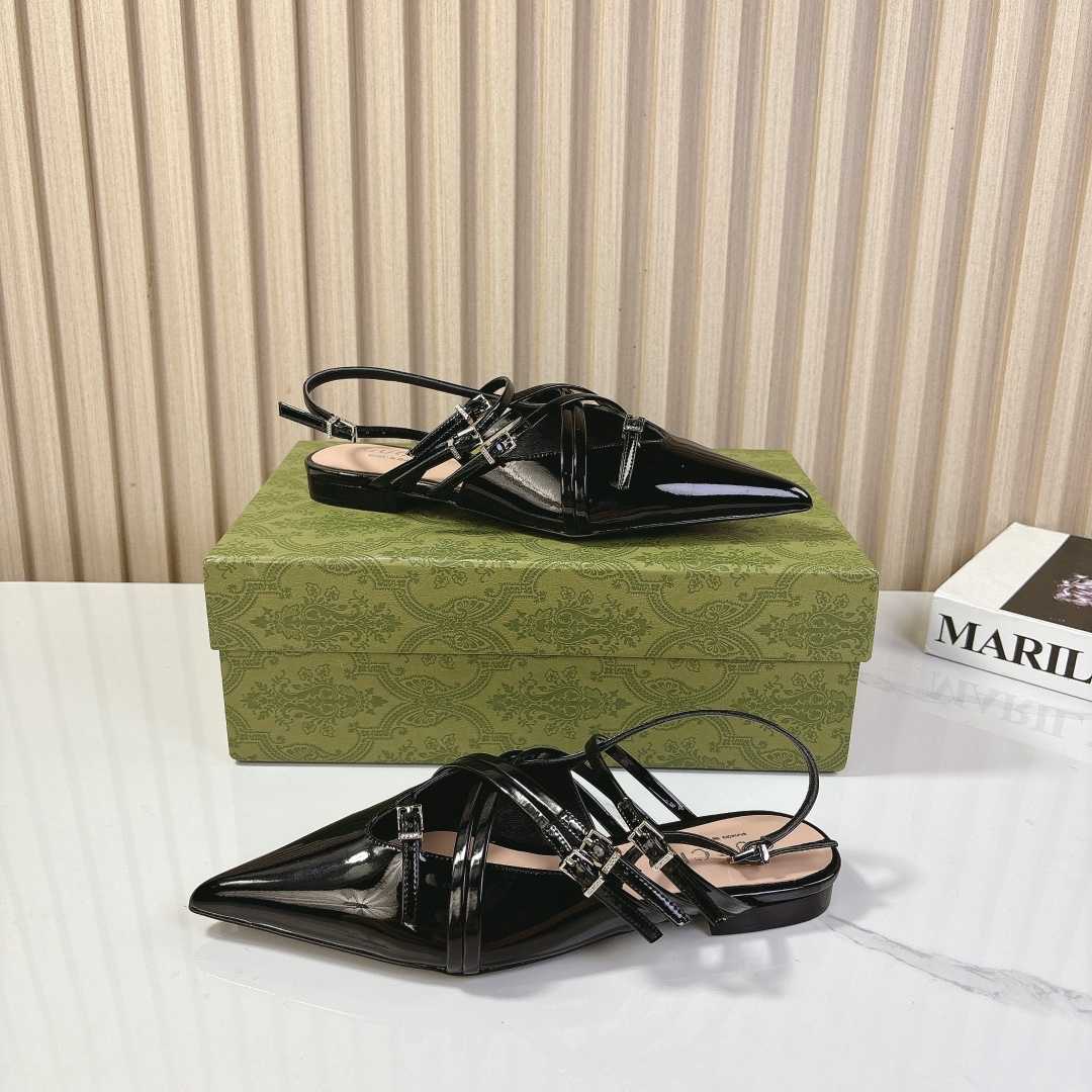 Gucci Women's Strappy Ballet Flat - DopestKickz