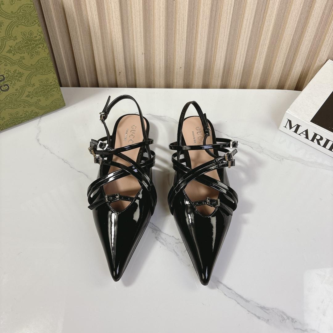 Gucci Women's Strappy Ballet Flat - DopestKickz