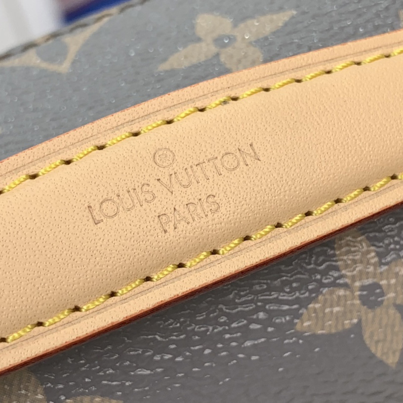 Louis Vuitton Pochette Métis East West  M12429 - DopestKickz