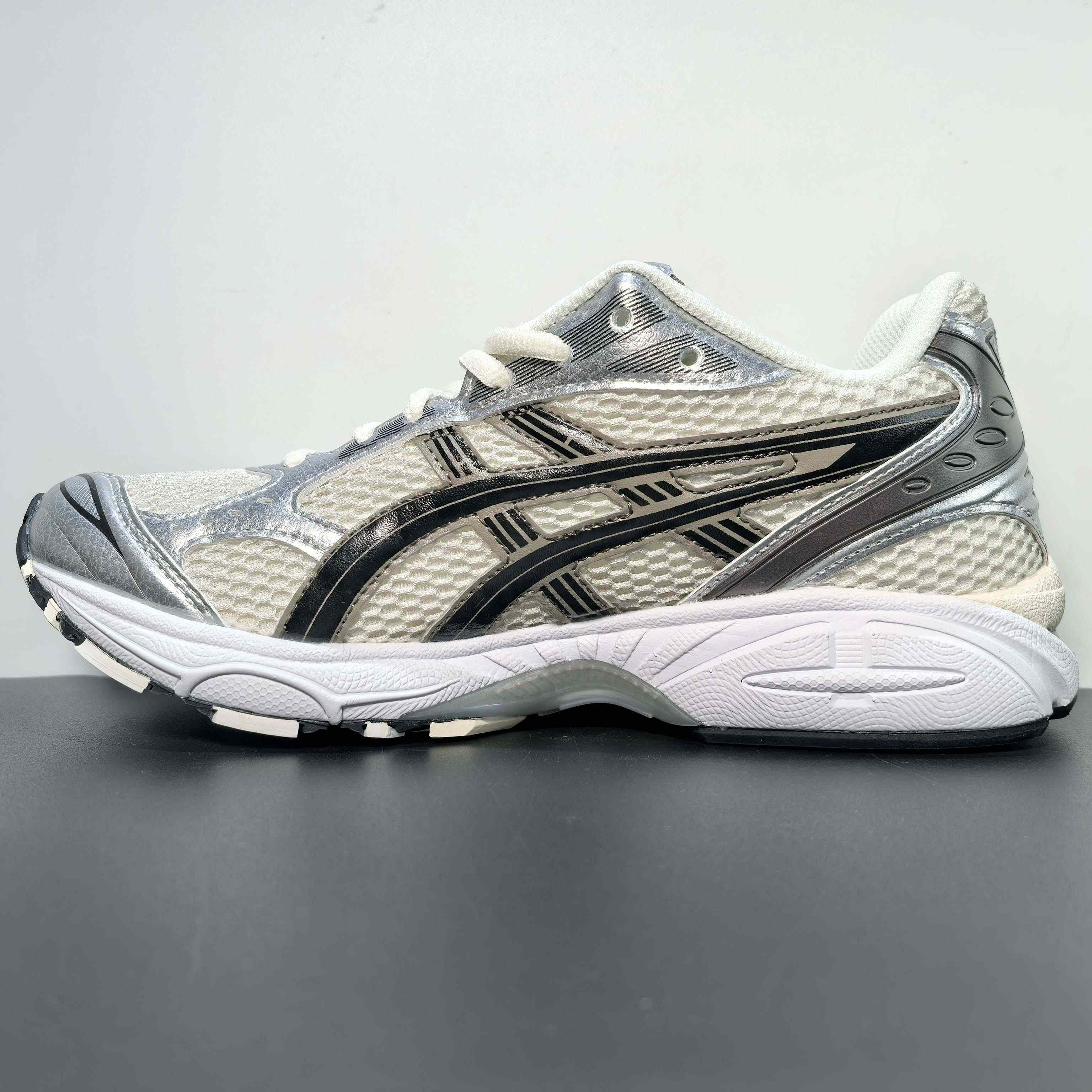Asics Gel-Kayano 14 Sneakers    1201A019-108 - DopestKickz