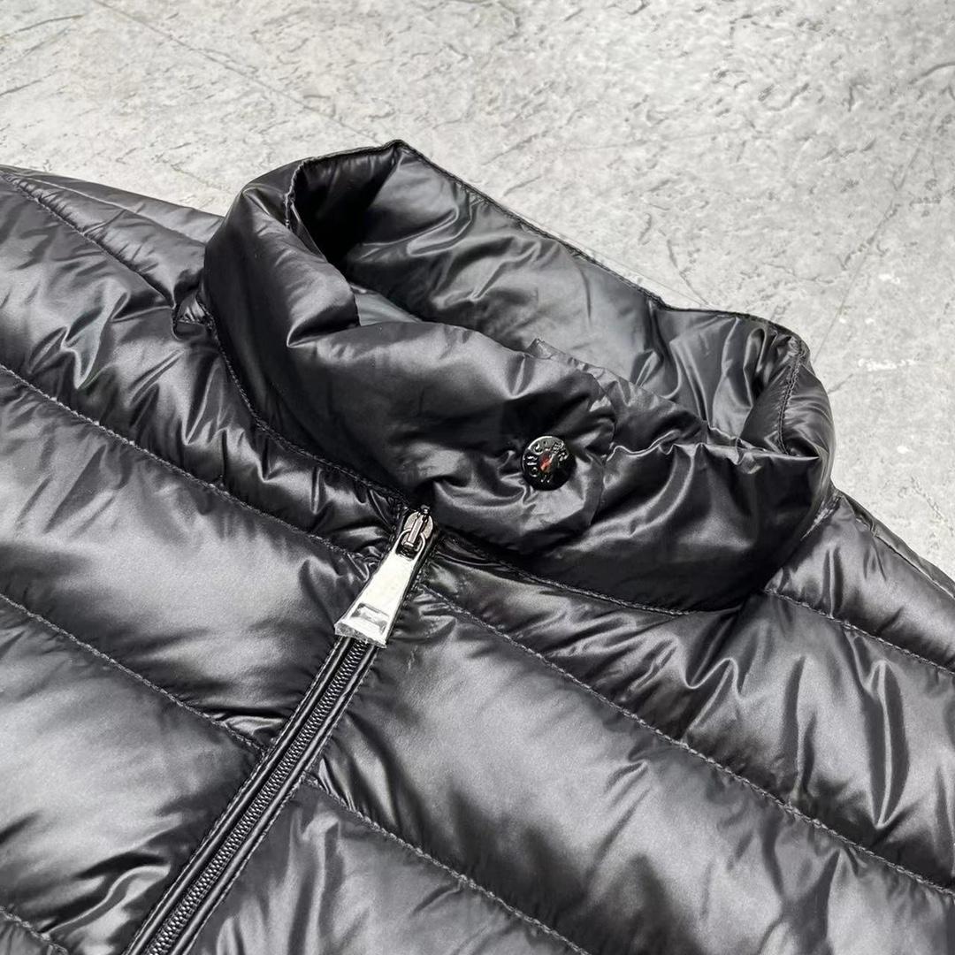 Moncler Lans Short Down Jacket - DopestKickz