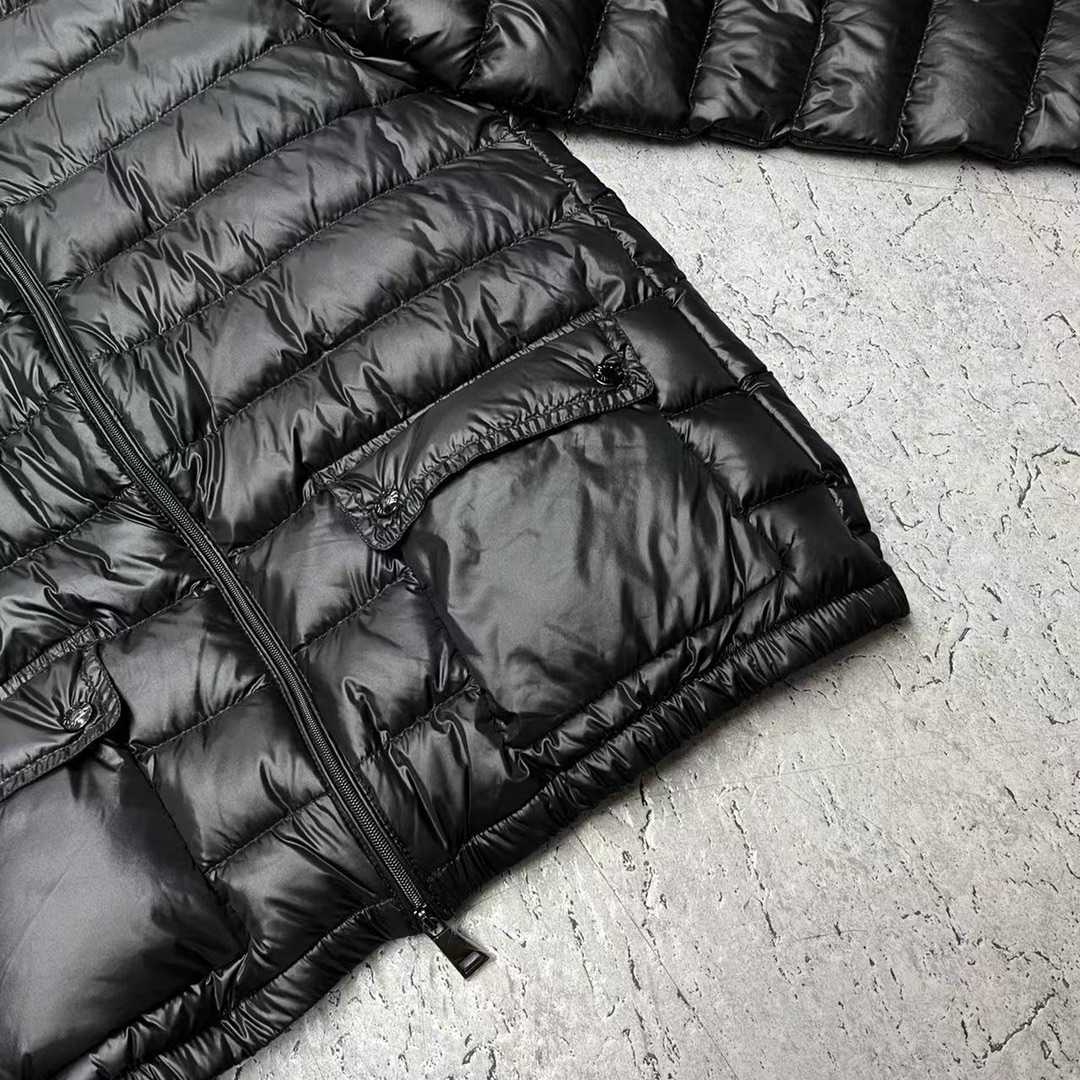 Moncler Lans Short Down Jacket - DopestKickz