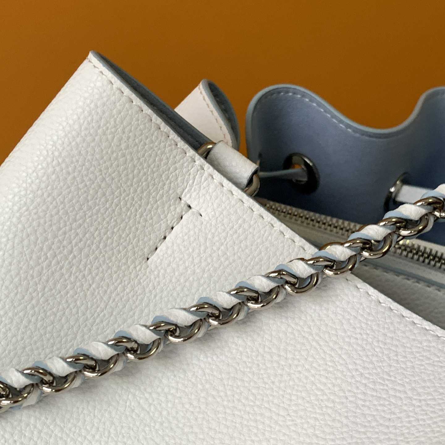 Louis Vuitton Bella Tote  M11733 - DopestKickz