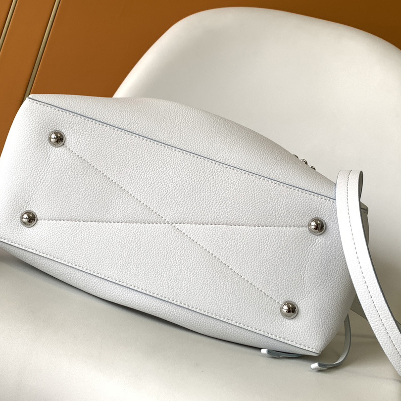 Louis Vuitton Bella Tote  M11733 - DopestKickz