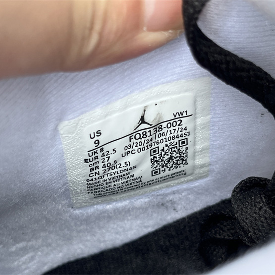 Air Jordan 4 “Fear Sneakers     FQ8138-002 - DopestKickz