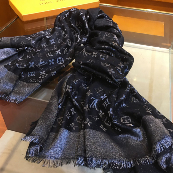 Louis Vuitton Square  - DopestKickz