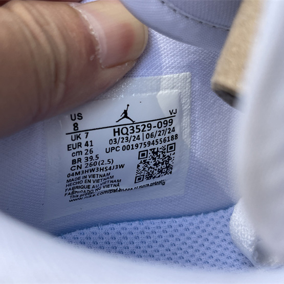 Jordan Air Jordan 1 Low Sneaker      HQ3529-099 - DopestKickz