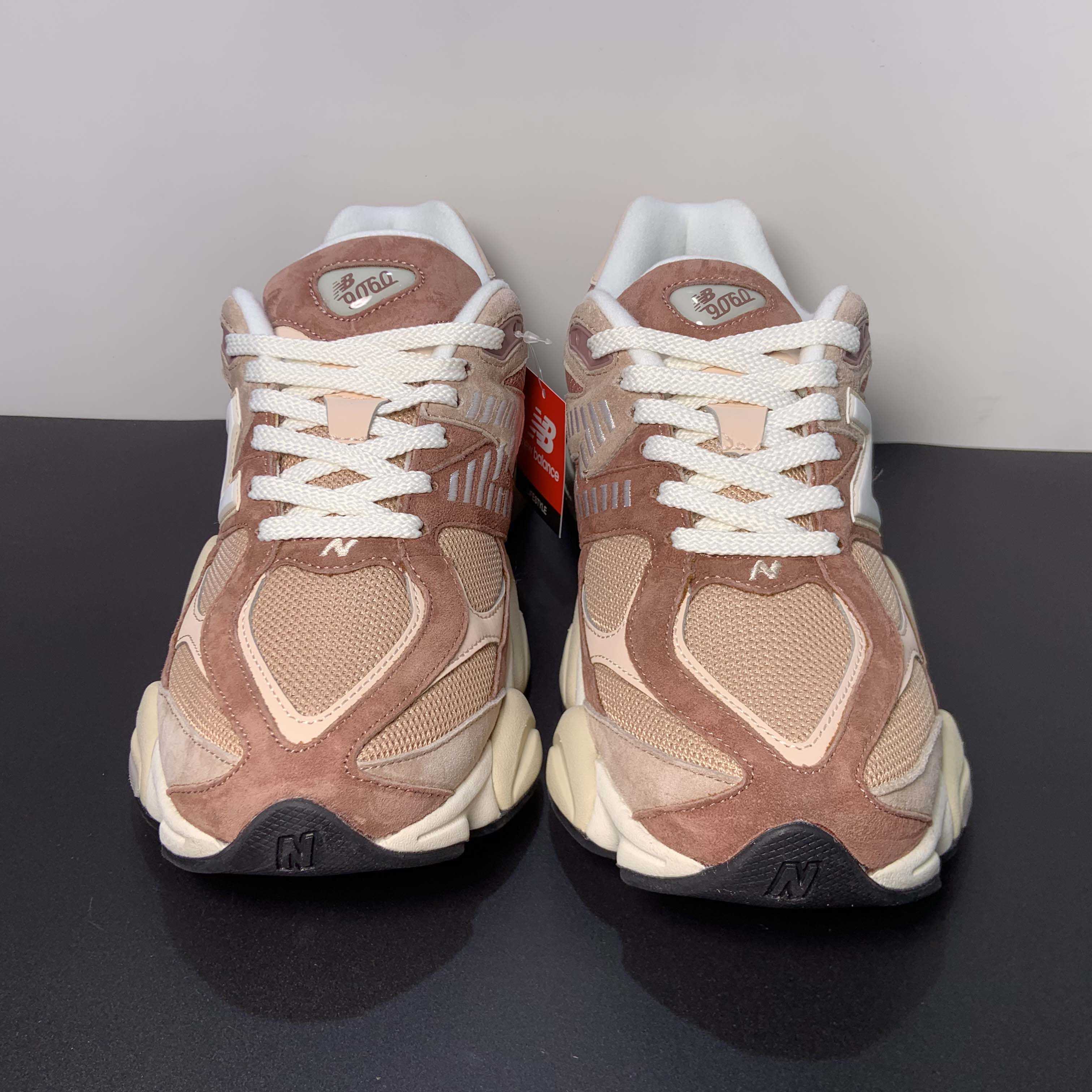 New Balance U9060EEH Sneakers      U9060EEH - DopestKickz
