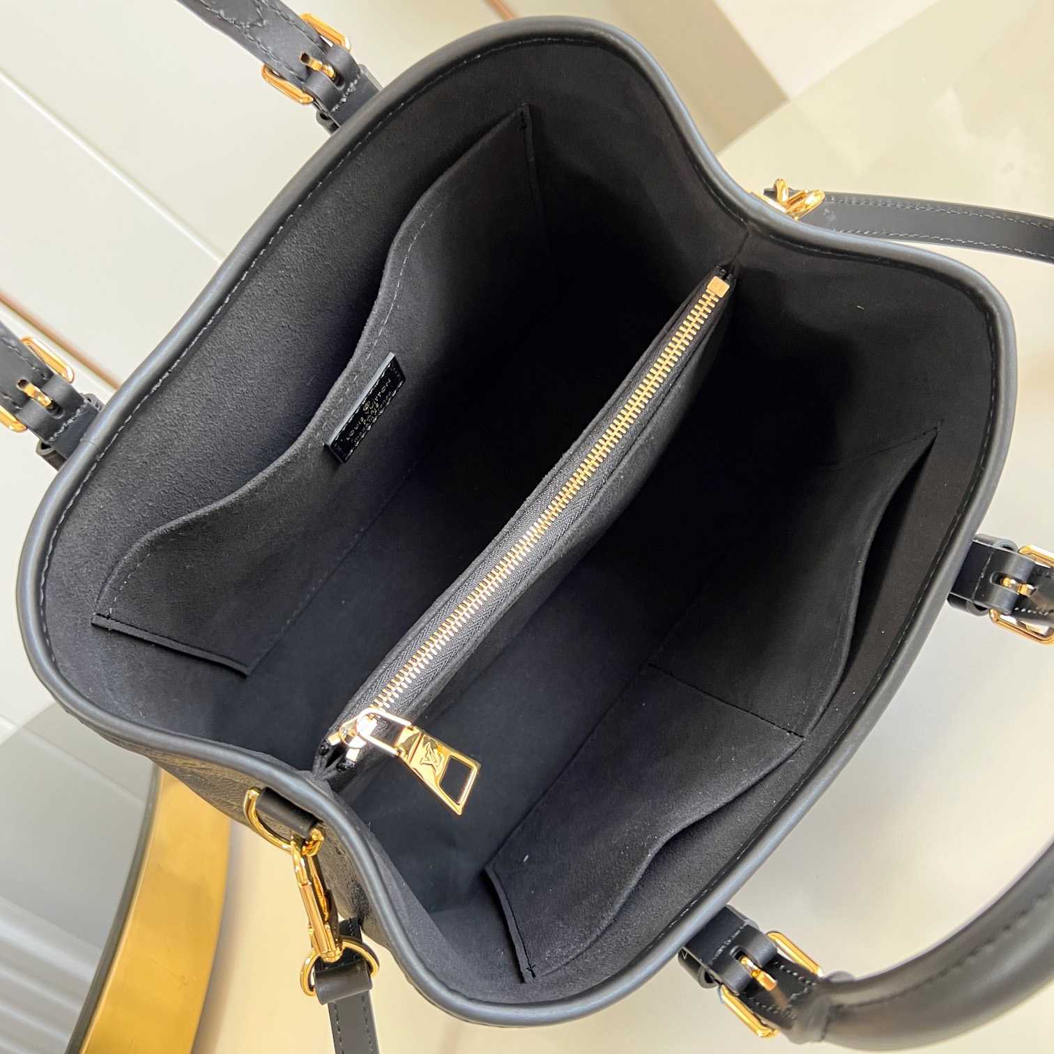 Louis Vuitton Babylone Tote PM   M11393 - DopestKickz