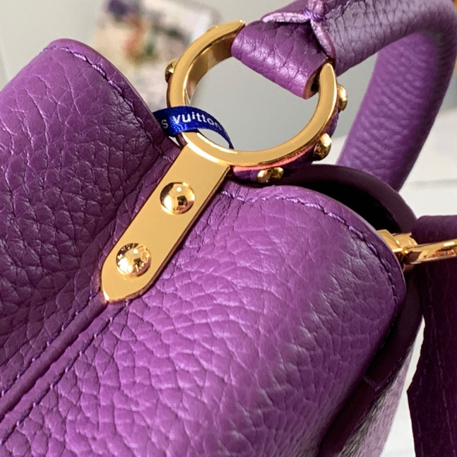 Louis Vuitton Capucines BB  21-14-8cm    M55985 - DopestKickz