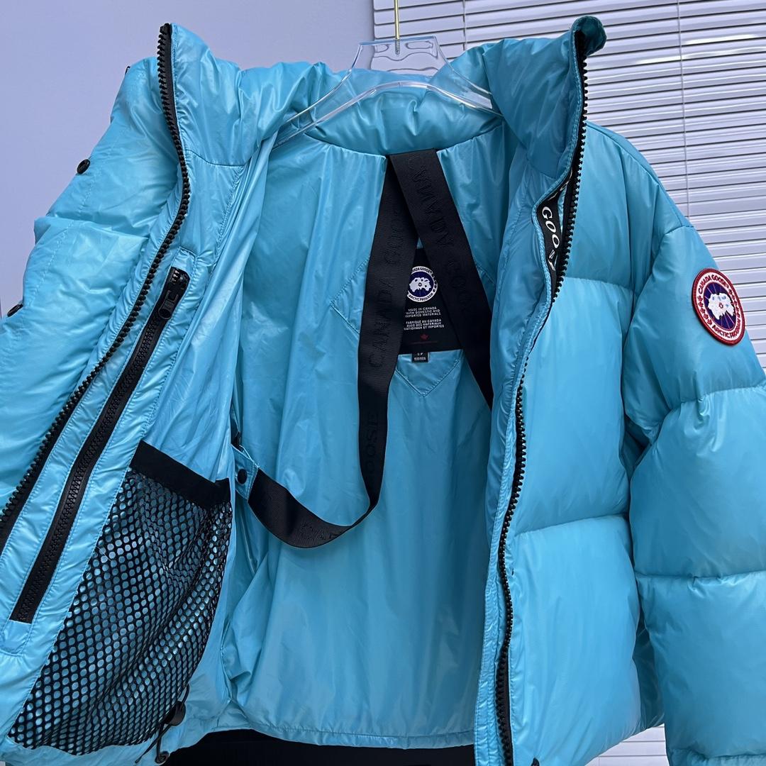 Canada Goose Cypress Cropped Puffer - DopestKickz