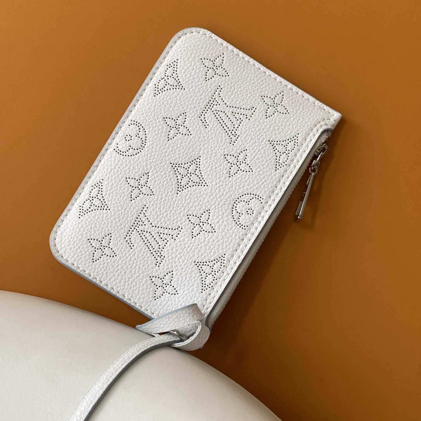 Louis Vuitton Blossom PM   M11734 - DopestKickz