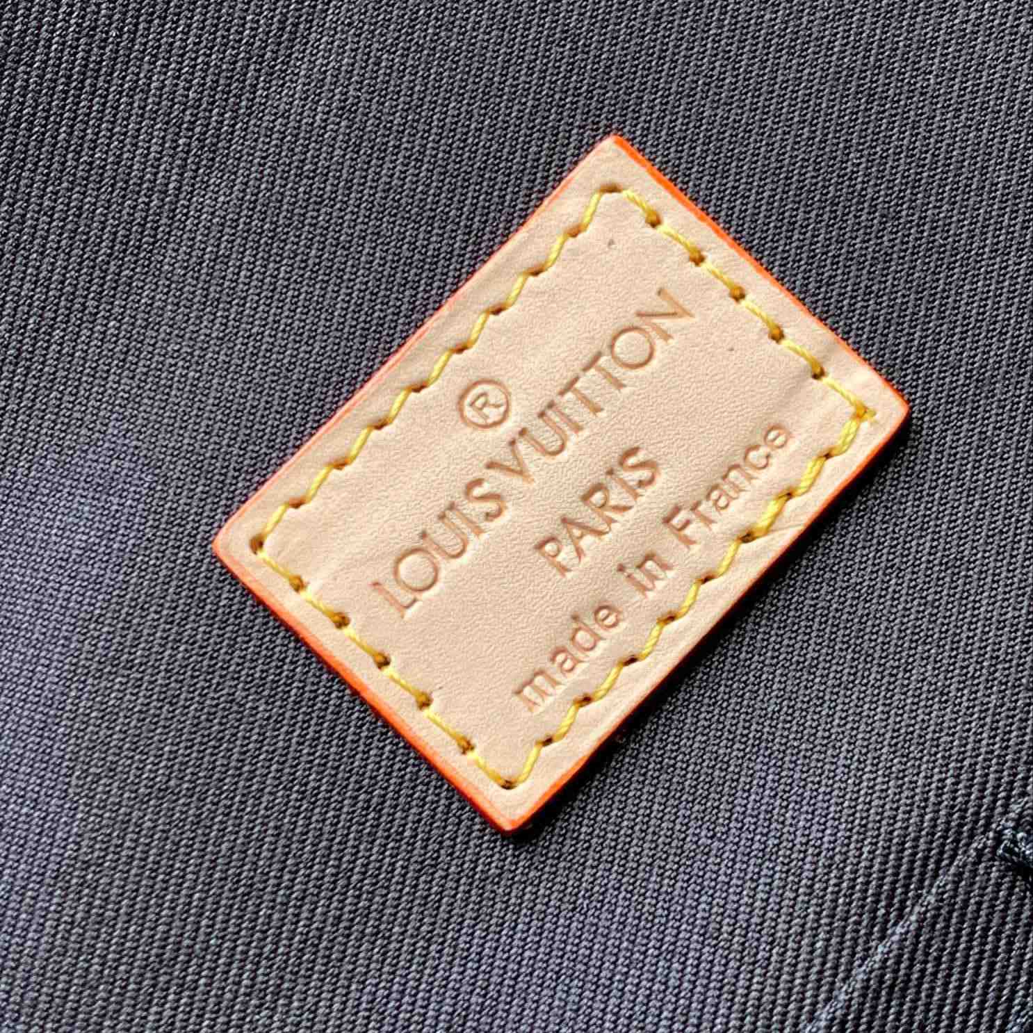 Louis Vuitton Cluny BB  M46372 - DopestKickz