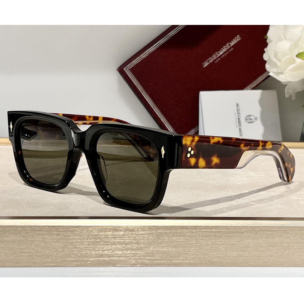 Jacquemus ENZO Sunglasses - DopestKickz