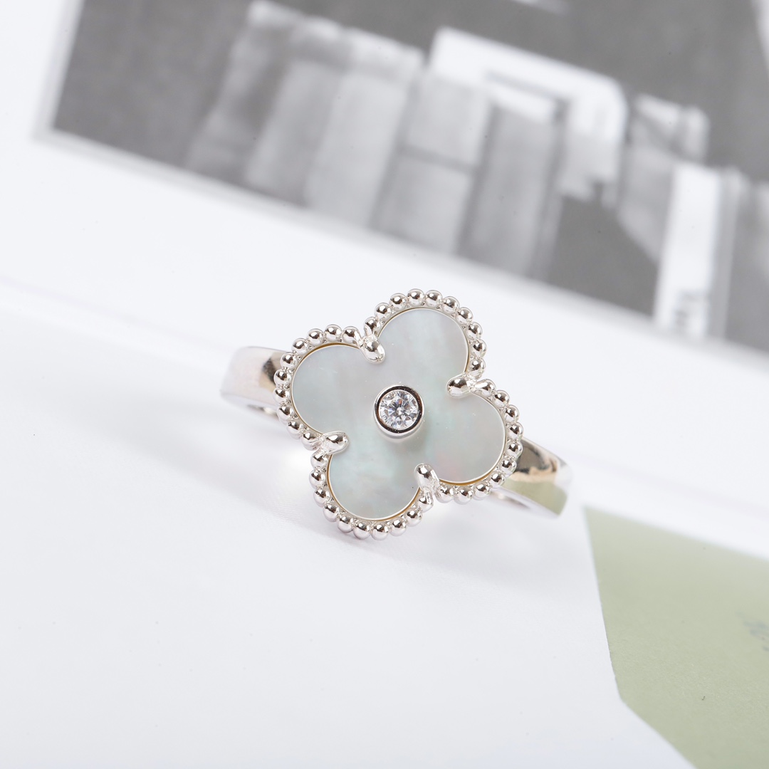 Van Cleef & Arpels Rings - DopestKickz