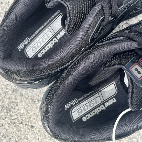 New Balance 1906R Sneakers      M1906AF  - DopestKickz