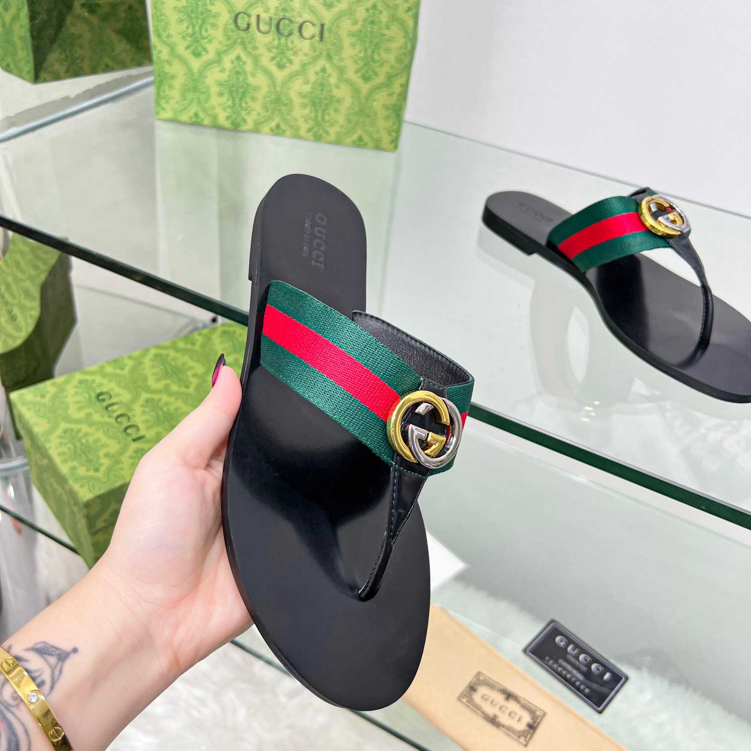 Gucci Women's Thong Sandal With Horsebit  - DopestKickz