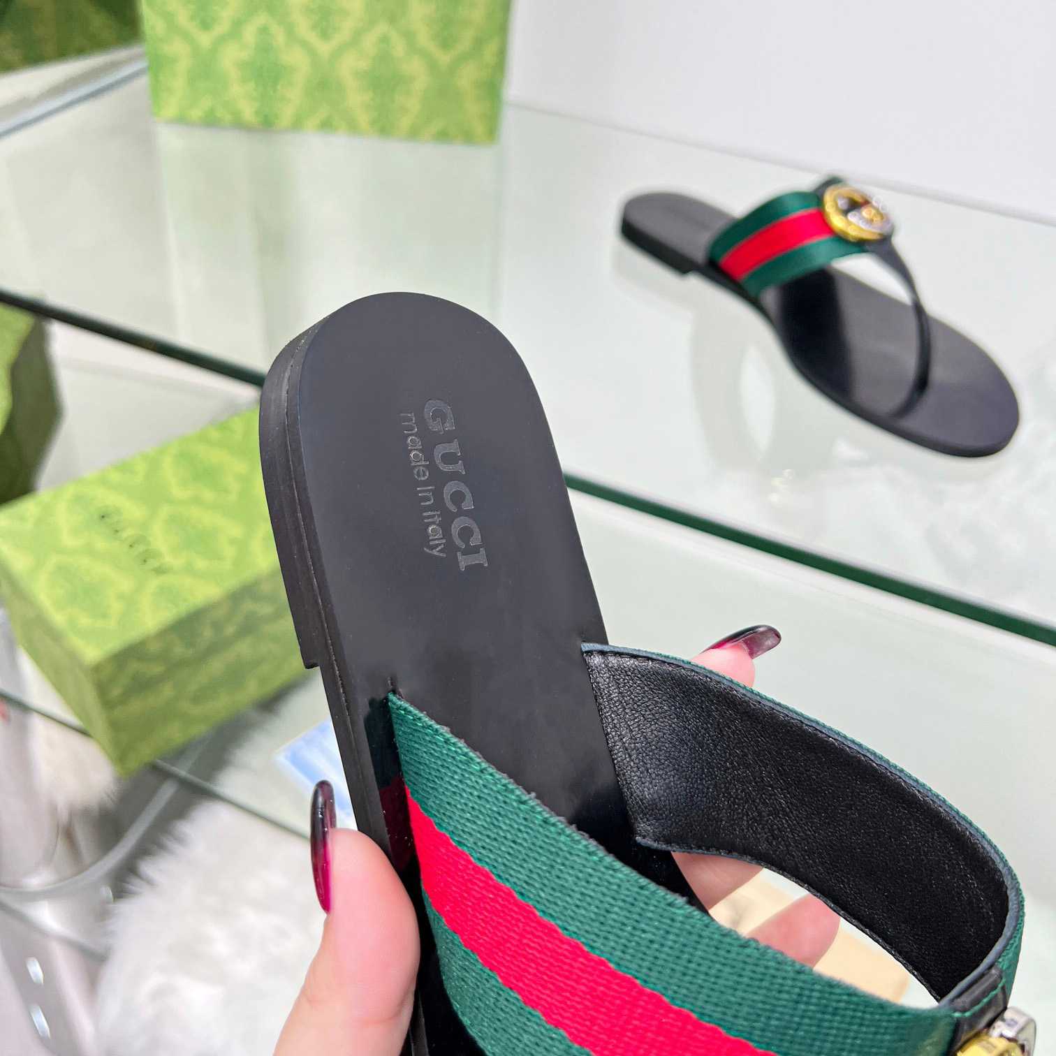 Gucci Women's Thong Sandal With Horsebit  - DopestKickz