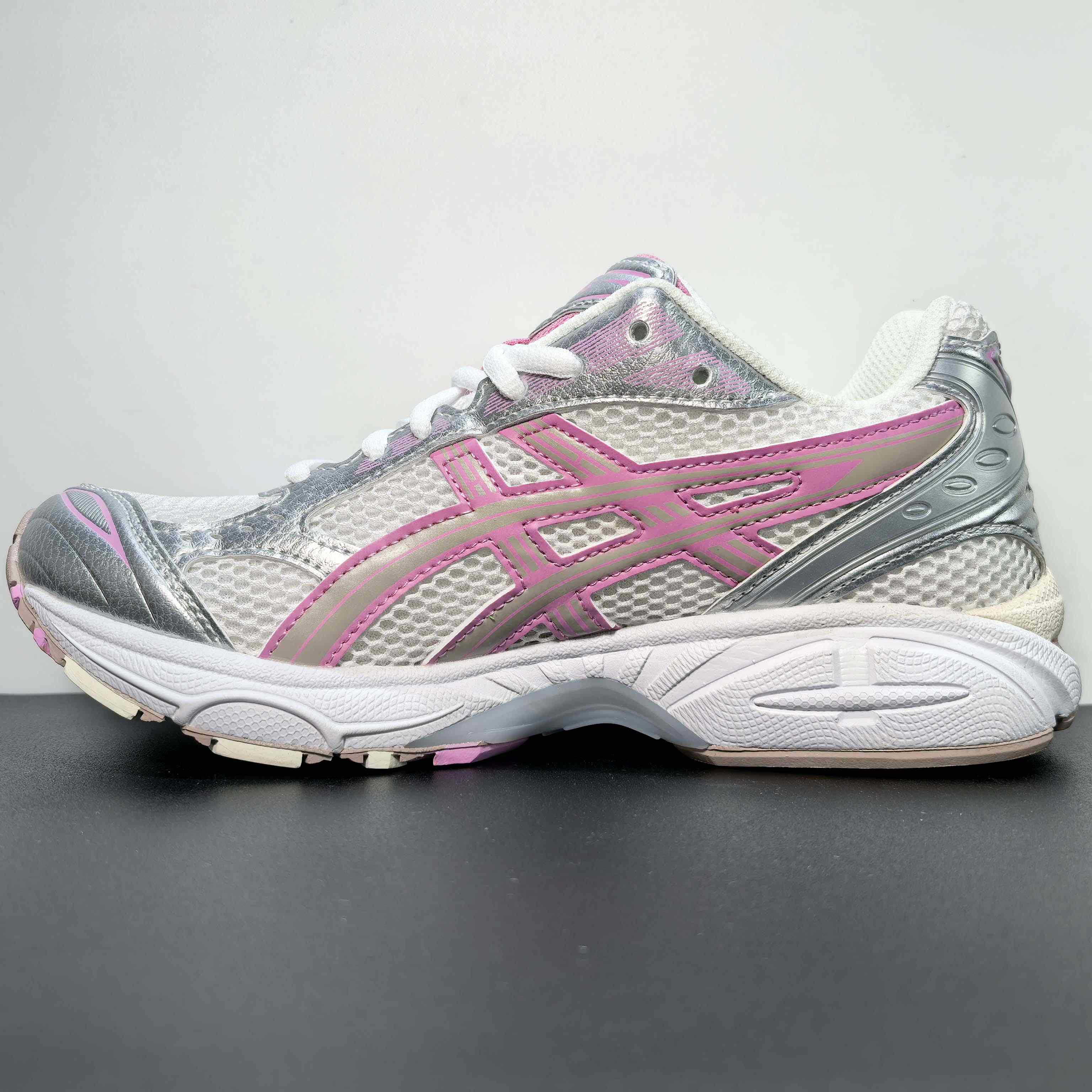 Asics Gel-Kayano 14 Sneakers     1201A667-100 - DopestKickz